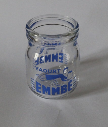 Ancien pot yaourt - , emmbé